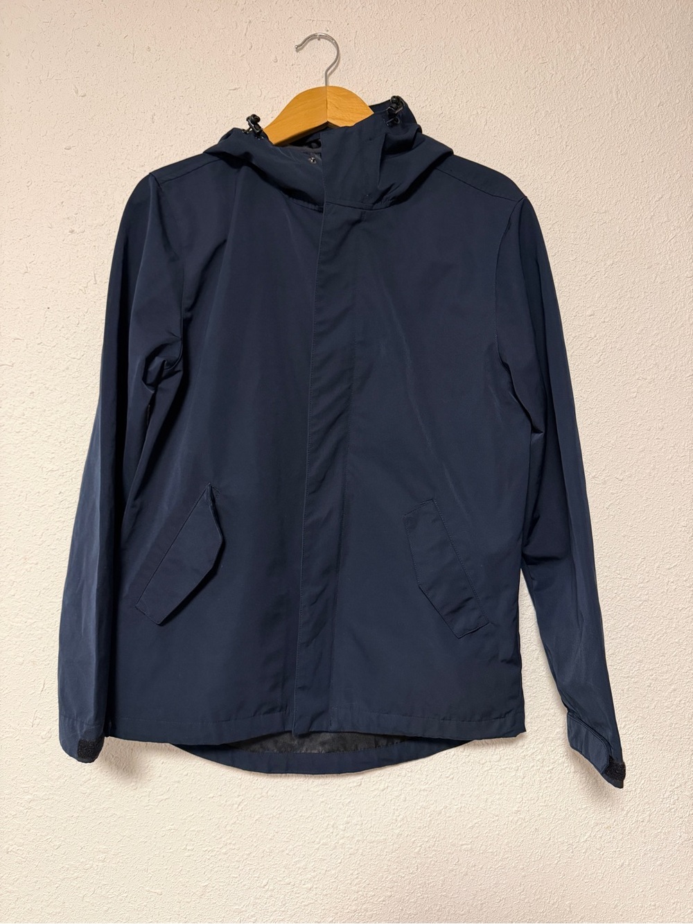 Men's Navy Hooded Lightweight Jacket Line of Trade Small